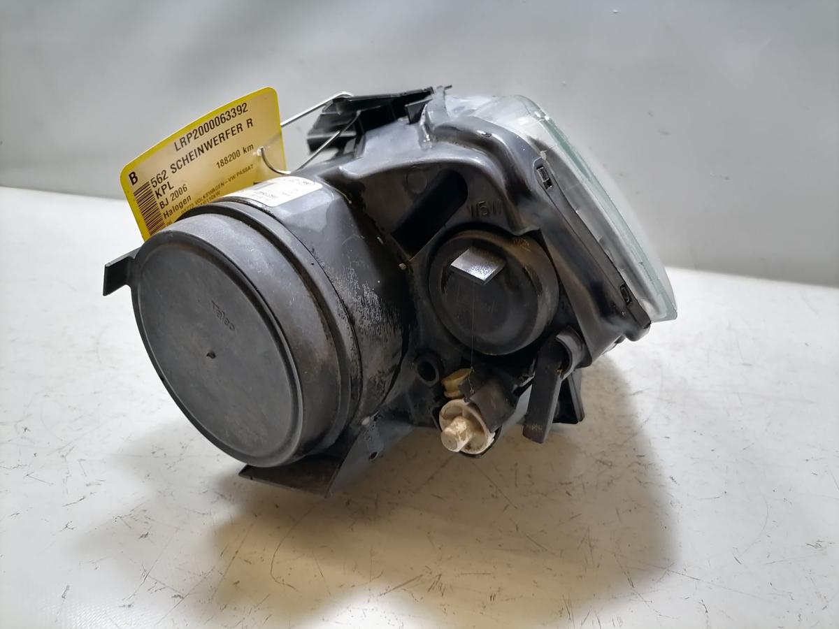 VW Passat 3C original Scheinwerfer vorn rechts Halogen Bj.2006